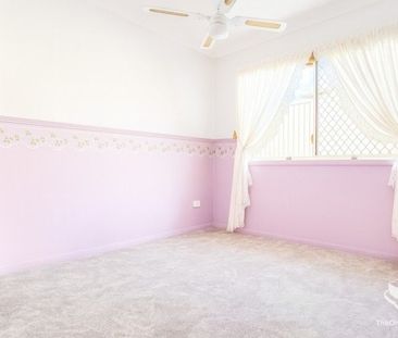 Beautiful Family Home Packed With Features â Donât Miss Out! - Photo 4