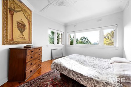 9/2 Lawson Grove, South Yarra - Photo 2