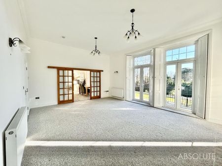 2 bedroom apartment to rent - Photo 3