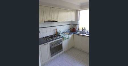 Fremantle near river and George Street Precinct Located 4 Bedroom 2 story modern House $1,100 pw - Photo 2