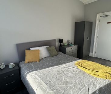 7 bedroom house share to rent - Photo 3