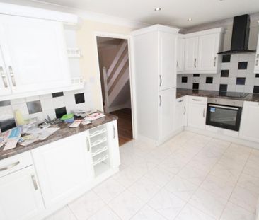 3 bedroom detached house to rent - Photo 6