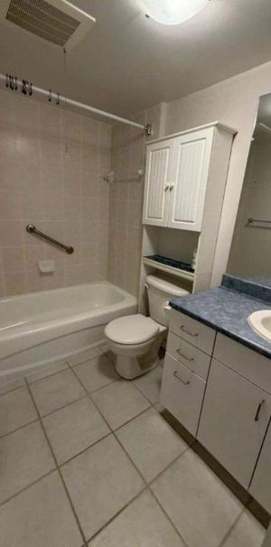 2 CH - 1 SDB - Gatineau - $1,699 /mo - Photo 1