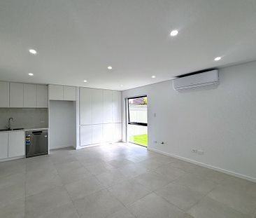 1/138a Chester Hill Road - Photo 3