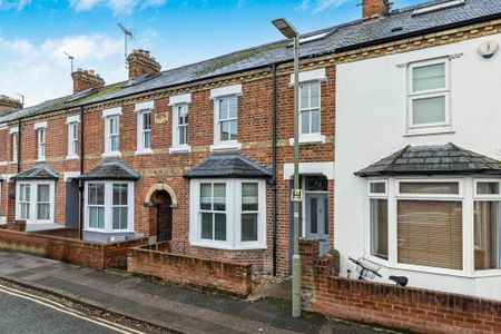 1 bedroom in a house share to rent - Photo 4