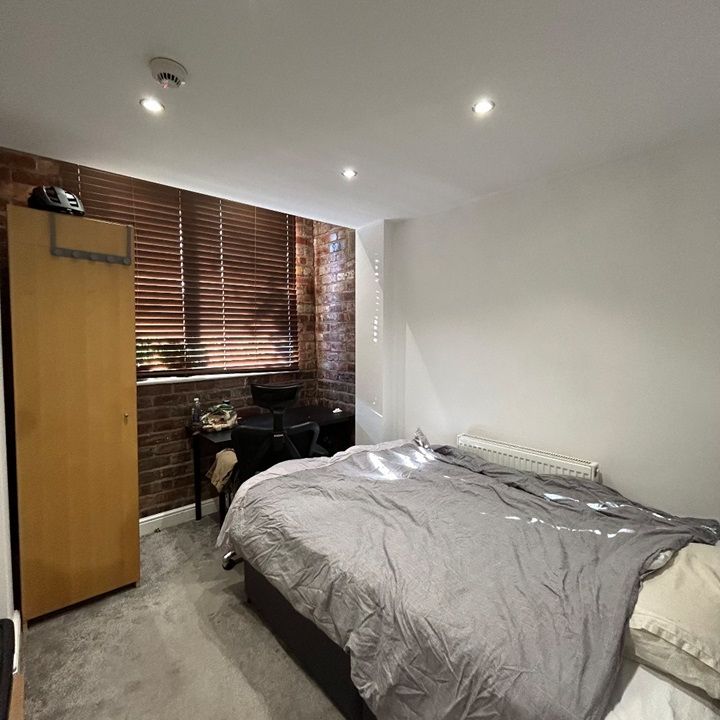 6 Bed Terraced House, Brailsford Road, M14 - Photo 1