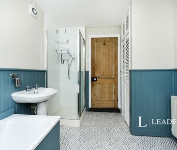 3 bedroom house to rent Cobden Road, Brighton, East Sussex, BN2 - Photo 3