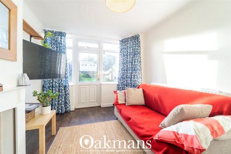 3 bedroom semi-detached house to rent - Photo 2