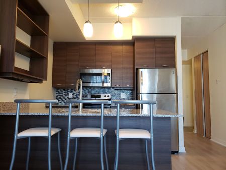 For Lease - 318 Spruce Street Unit# 1006, Waterloo, Ontario - Photo 5