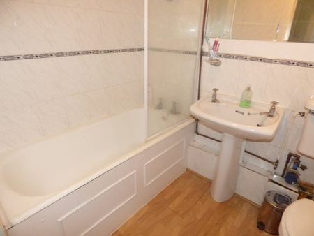 London Road, Derby, DE24 - Photo 2