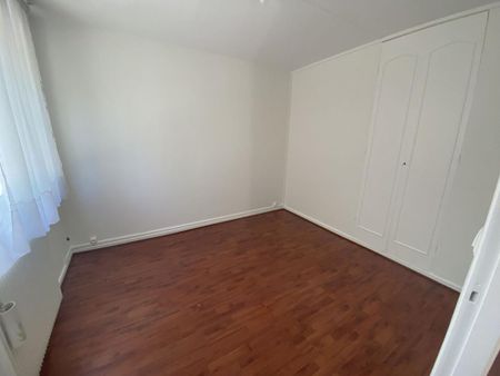 Location Appartement 3 pièces 51m² LA MADELEINE 59110 - Photo 4