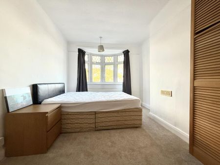 4 bedroom terraced house to rent - Photo 4