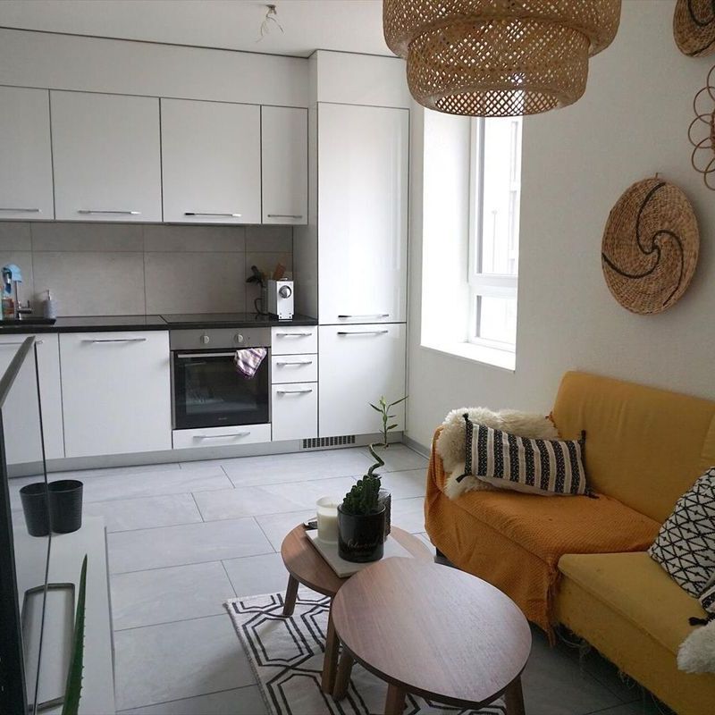 2-room apartment near the train station - Photo 1