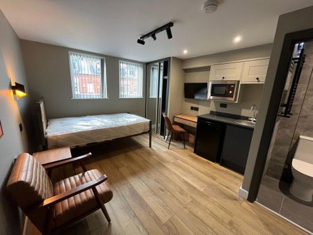 6 bedroom house to rent - Photo 3
