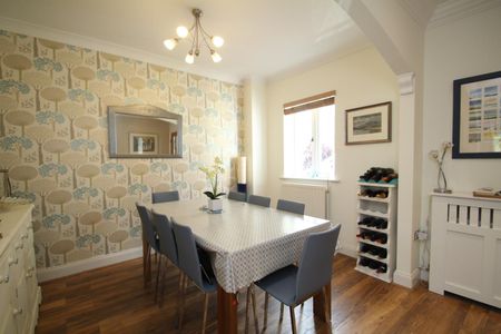 4 bedroom house to rent - Photo 2