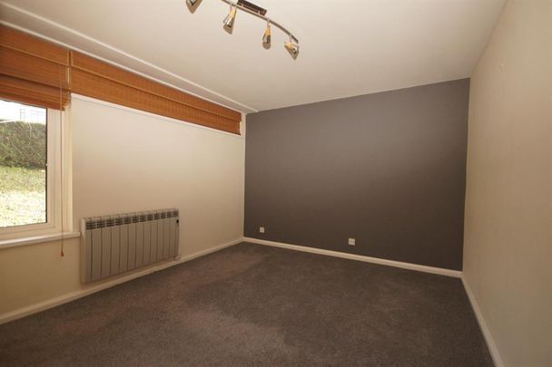 2 Plas Y Coed, Lake Road East, Roath Park, Cardiff CF23 5PA - Photo 1
