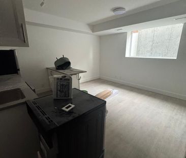 280 Laurier Ave. E, Ottawa, ON K1N 6P5, Canada - Photo 4