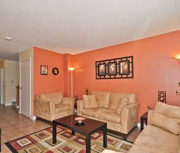 5-6 BR WHOLE HOUSE FOR RENT Close to HUMBER COLLEGE NORTH - Photo 2