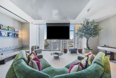 River Park Tower Nine Elms Lane SW8 - Photo 4