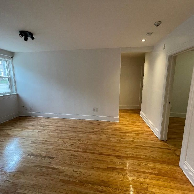 For Lease - 1317 King Street Unit# 1, Toronto, Ontario - Photo 1