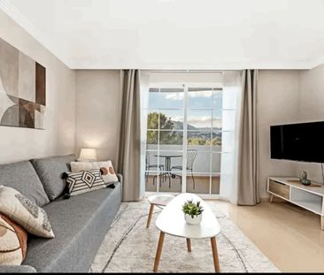 Middle Floor Apartment in Nueva Andalucía - Photo 6