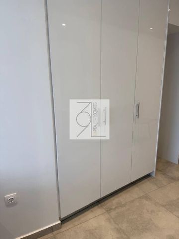 Studio/Γκαρσονιέρα για ενοικίαση Πειραιάς - Κέντρο (Κέντρο - Λιμάνι) - Photo 2
