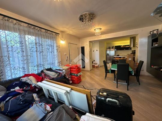 Porzione di bifamiliare in affitto - Photo 1