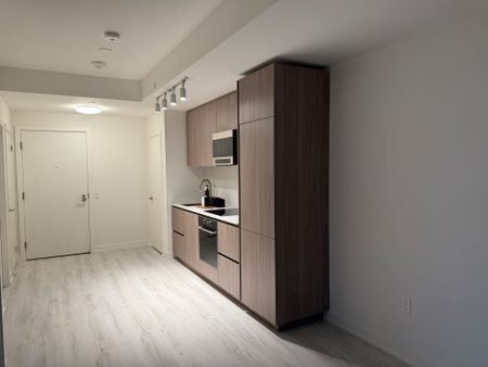 For Lease - 120 Broadway Avenue Unit# 1509, Toronto, Ontario - Photo 3