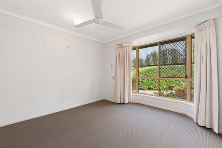 55 MILPERA ST - Photo 2