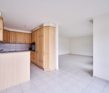 3.5 Zimmer, 111 m², 2. Stock - Photo 2