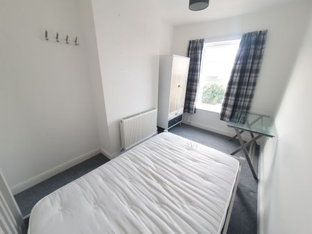 York Street, Norwich - Photo 3