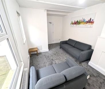 Filton Avenue, Horfield - Photo 1