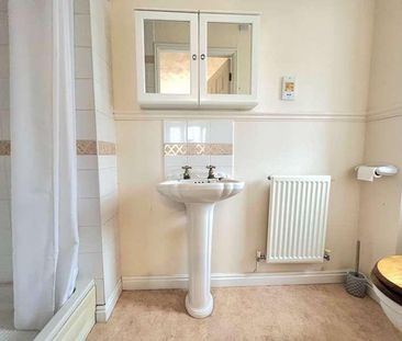 Picton Gardens, Bridgend, CF31 - Photo 6