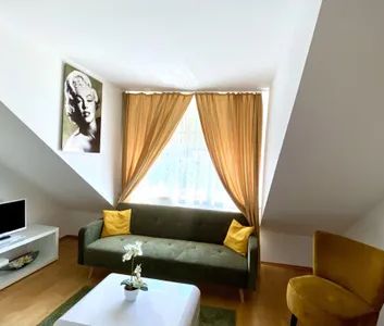 Moderne 1-Zimmer Wohnung im 6. Stock, 37m², gepflegt, 1090 Wien, nur EUR1.291 Miete! - Foto 1