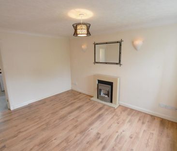 2 bedroom semi-detached house to rent - Photo 3