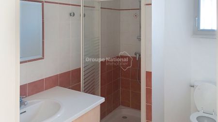 Maison Individuelle de 72m2 avec garage et jardin, - Photo 3