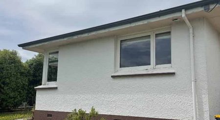 3 Bedroom East Gore $410 per week - Photo 2