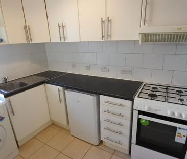 Studio to rent - Photo 6