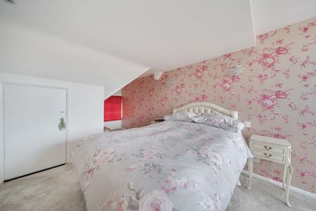 Petworth Road, Haslemere - 2 bedrooms Property for lettings - Seymours - Photo 5