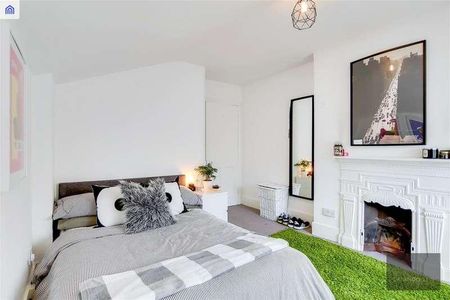 Jedburgh Street, Battersea, SW11 - Photo 2