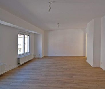 Appartement te huur in Roeselare voor € 695 met 2 slaapkamers - Photo 1