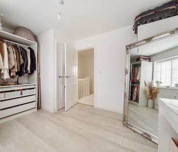 2 bedroom semi-detached house to rent - Photo 5