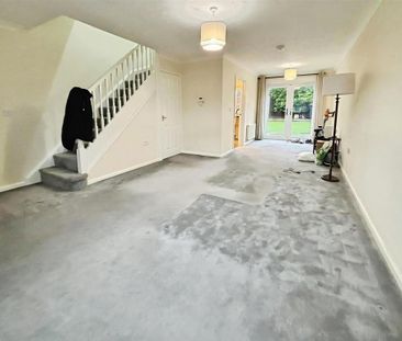 3 bedroom mews to rent - Photo 1