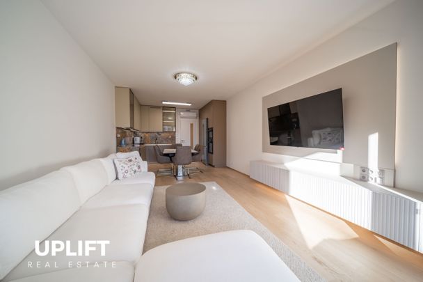 Apartment for rent, 3+kk - 2 bedrooms, 92m - Photo 1