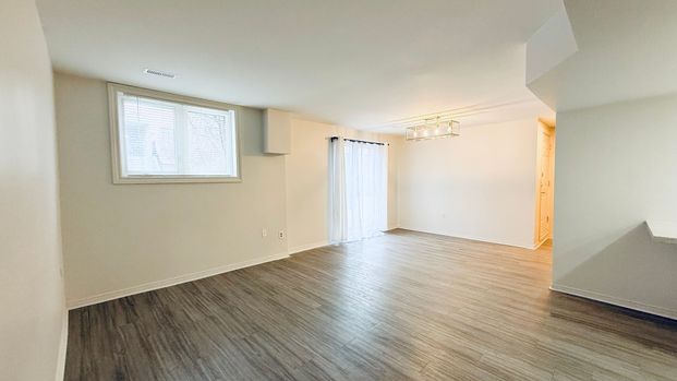 For Lease - 75 Weldrick Road Unit# 934, Richmond Hill, Ontario - Photo 1