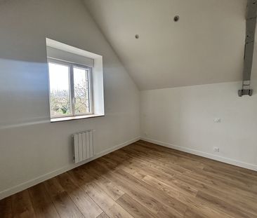 Location Appartement 2 pièces 37m² DOL DE BRETAGNE 35120 - Photo 2