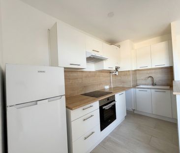 Location Appartement 1 pièce 28m² LE CANNET 06110 - Photo 2