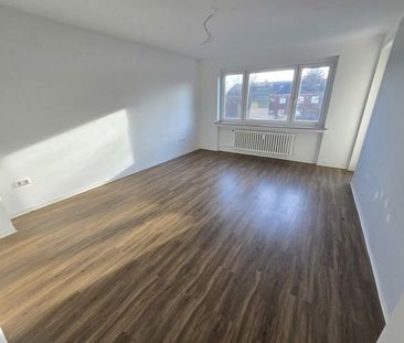 Moderne Wohnung, 3.OG ohne Aufzug, Ruhige Lage in Düsseldorf-Garath - Foto 1