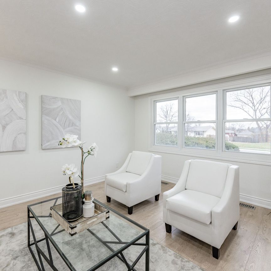 For Lease - 3045 Portage Road, Niagara Falls, Ontario - Photo 1