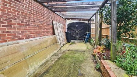 Godstow Close, RG5 - Photo 3